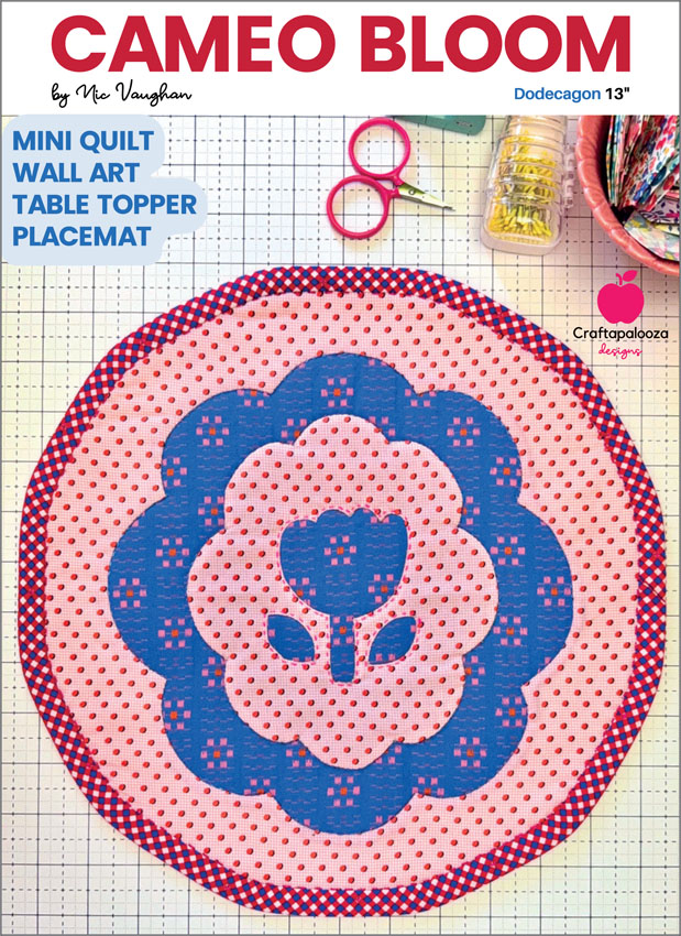 Cameo Bloom Mini Quilt